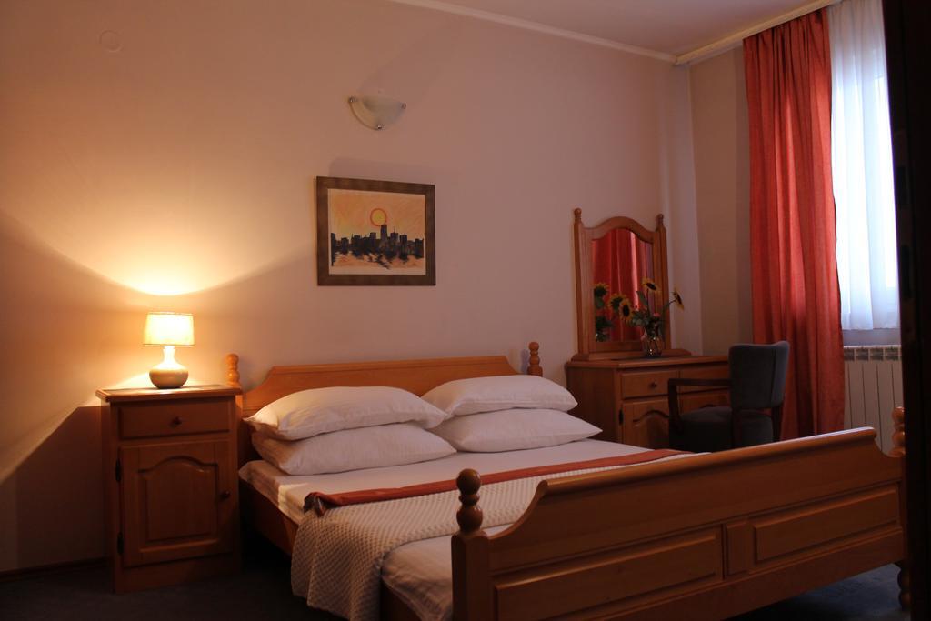 Europa Motel Sarajewo Zewnętrze zdjęcie